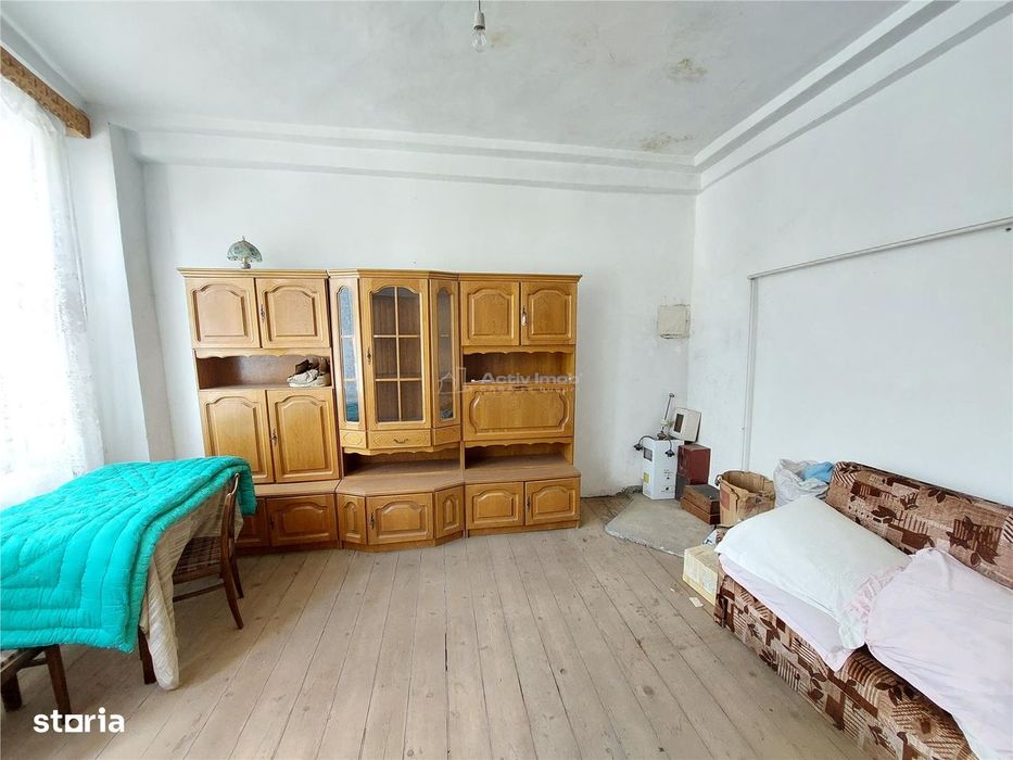 2 camere in cladire P+1,etaj 1, 60 MP,  beci subsol, Ultracentral