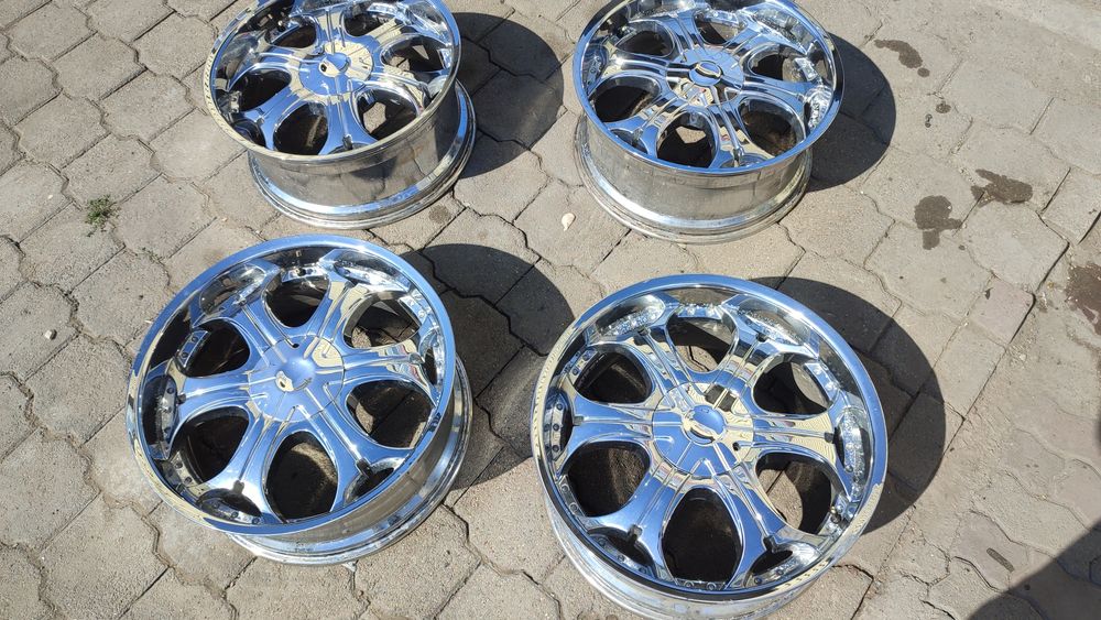 Диски R22 6/139.7 с зимней резиной