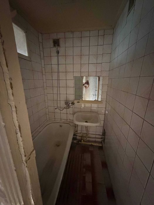 4xonali katta uy 6metrli balkoni bilan