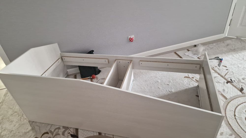 Кровать продаётся