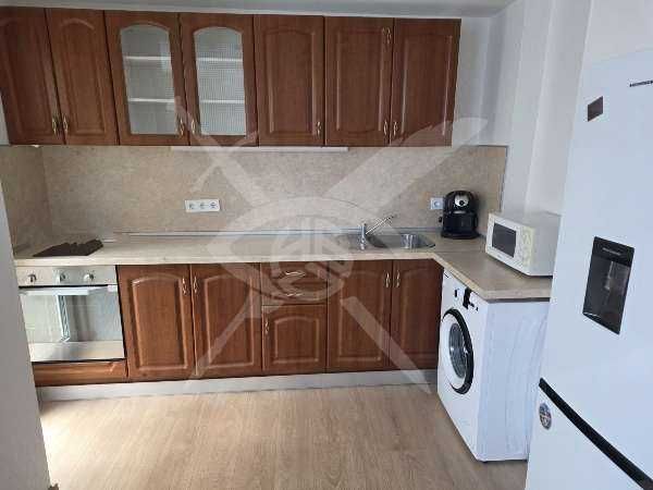 тристаен апартамент - Центъра на Пловдив - 11810361