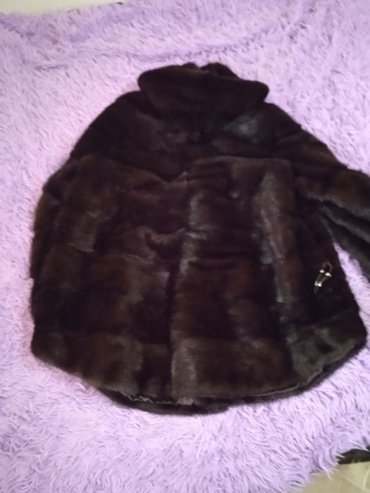 Продам норковую шубу