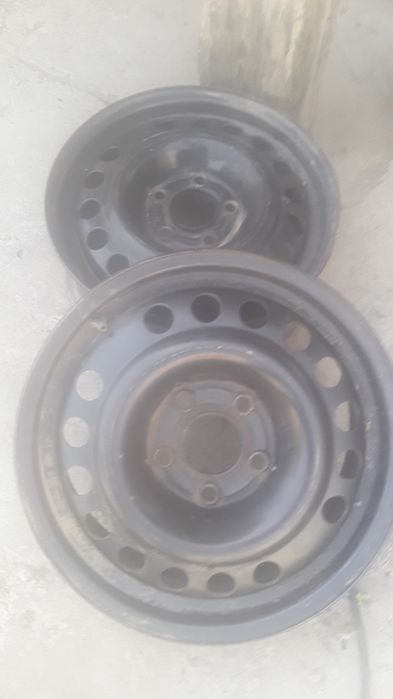 15 Диски на Форд. Опель. Газ 3110 . Волга 31105