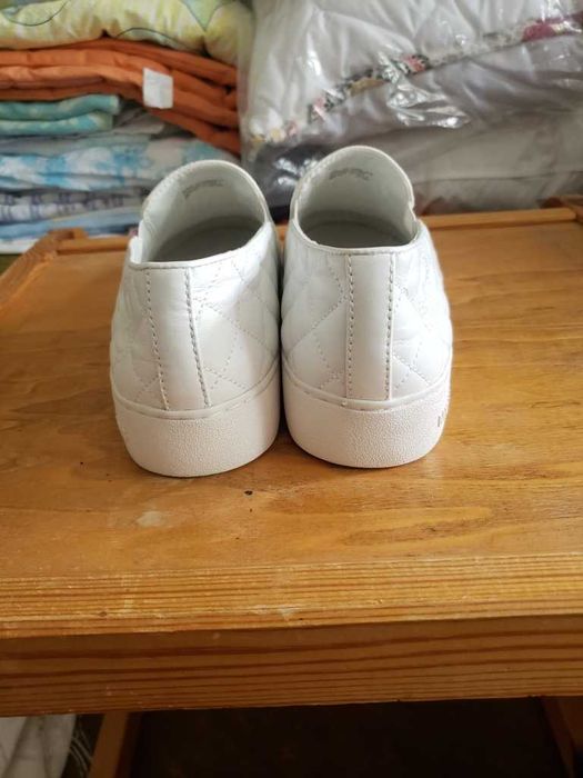 Michael Kors оригинални сникърси, Нови