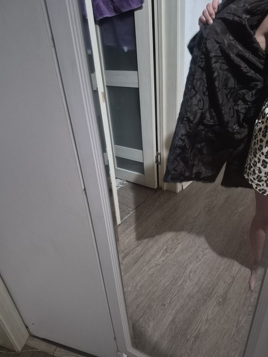 Продам норковую шубу