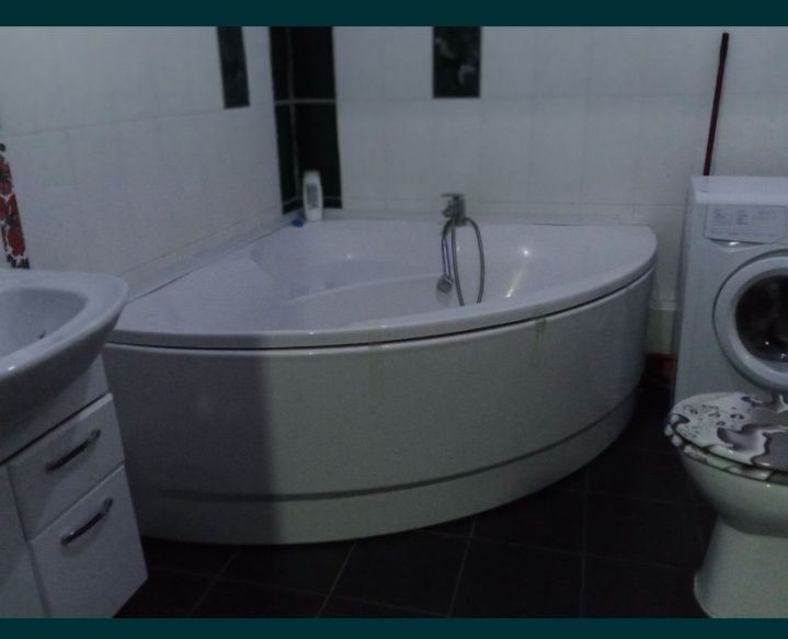 Посуточно 1ком Евразия, пр Республики 6000 ночь