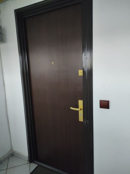 Garsonieră  de inchiriat