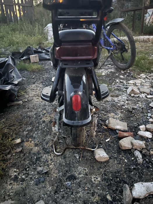 продам скутер ск8