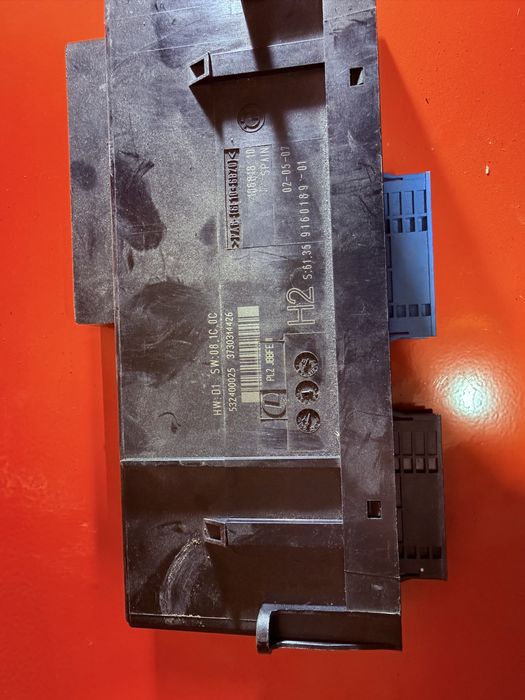 Комфортен модул за BMW E9x, E8x, F10, F11