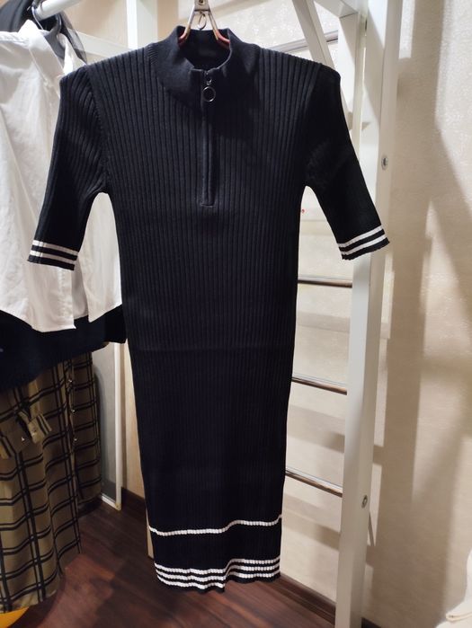 Платье в рубчик М