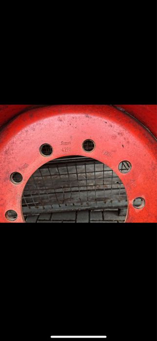 Anvelope 12 ,4R24 stare ca  cum se vede in poza