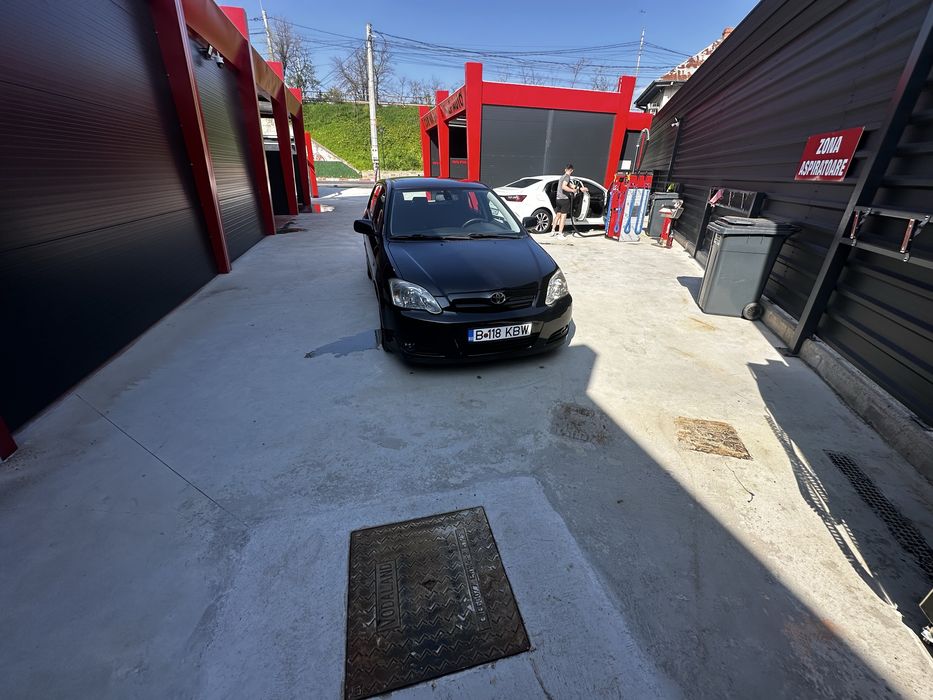 TOYOTA Corolla 2005
