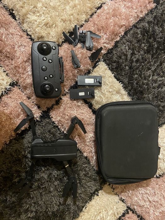 Vand drona  cu camera