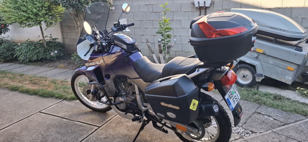 Motocicleta Honda Transalp 600, an 1998, km 33000