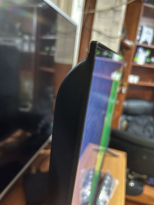 32” НОВ безрамков смарт телевизор Fobem Ml32EW300F