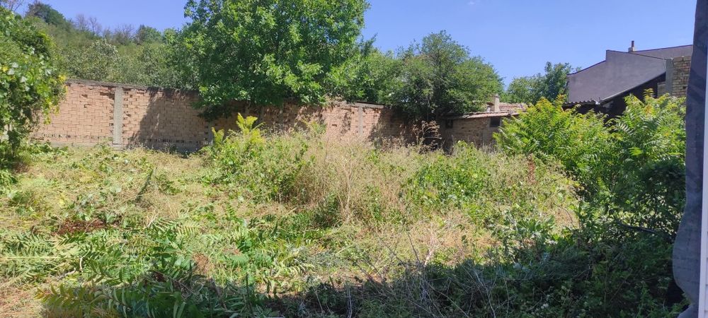 Предлагам косене на трева с бензинова косачка