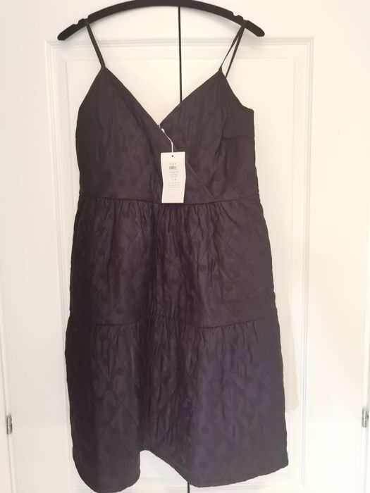 Rochie eleganta noi sau imoecabile