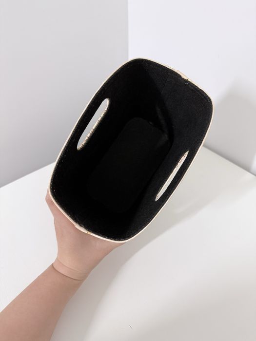 Органайзер для расчесок