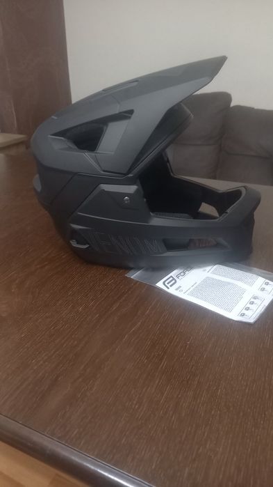 Каска за велосипед Force  черна