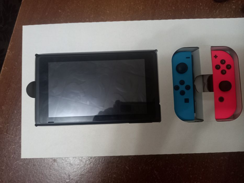 Продам Nintendo Swith