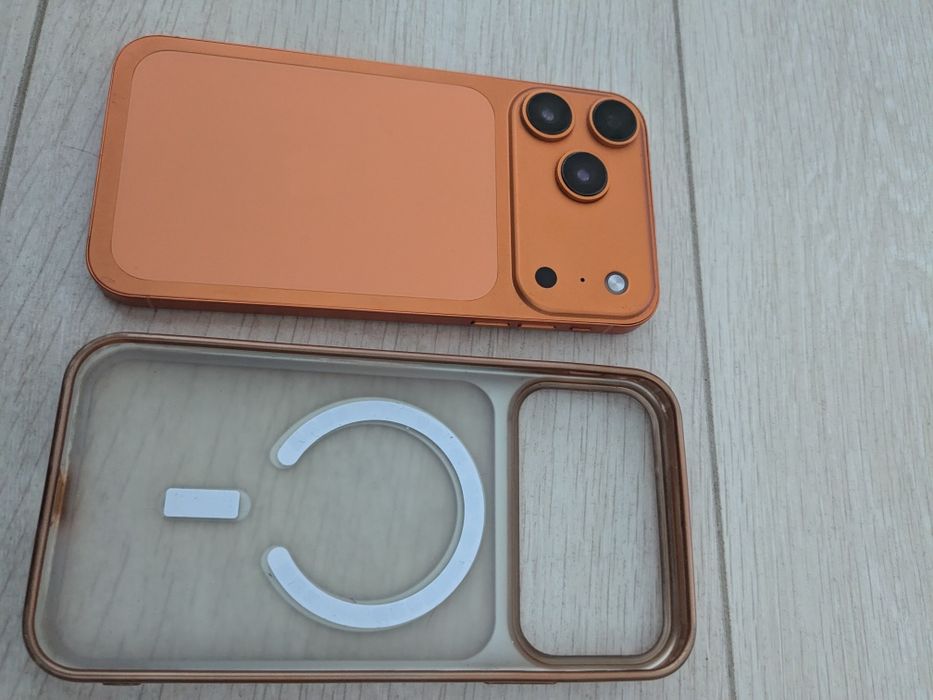 Iphone 11 в корпусе 17 pro max