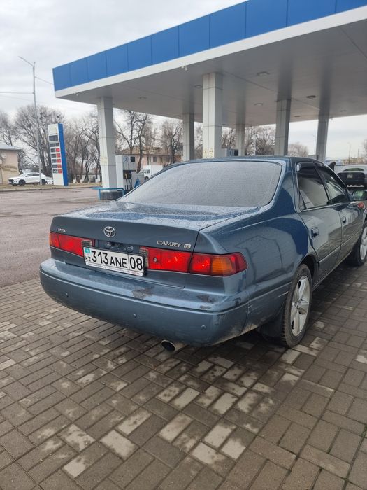 Продам Toyota Camry 25