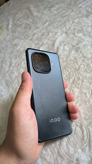Vivo iqoo z9 turb+ juda kuchli flagment