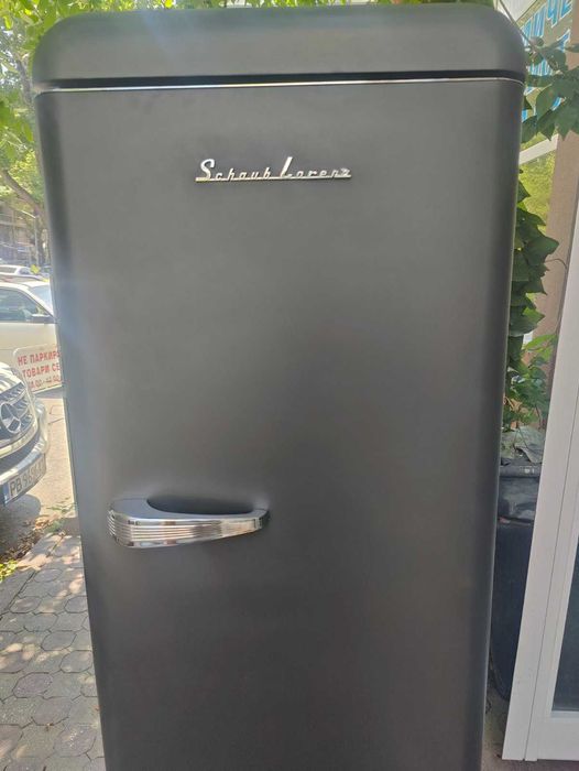 Хладилник Schaub Lorenz (клас А+) с Гаранция !