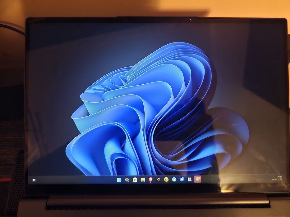 Lenovo Yoga Slim 7, AMD Ryzen 7, 16 GB RAM, 1 TB SSD, Display 2.5K