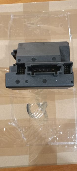 Кори за врати,пепелник,сензори и други части за Mercedes Benz W 211