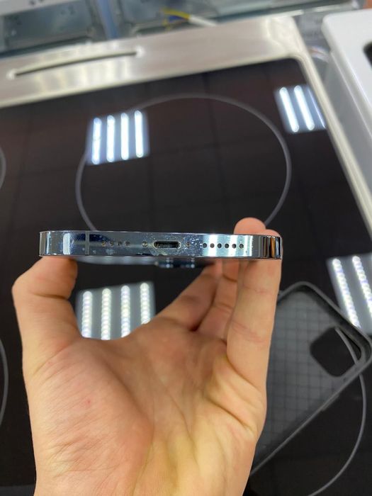 Продам айфон 12 пр макс