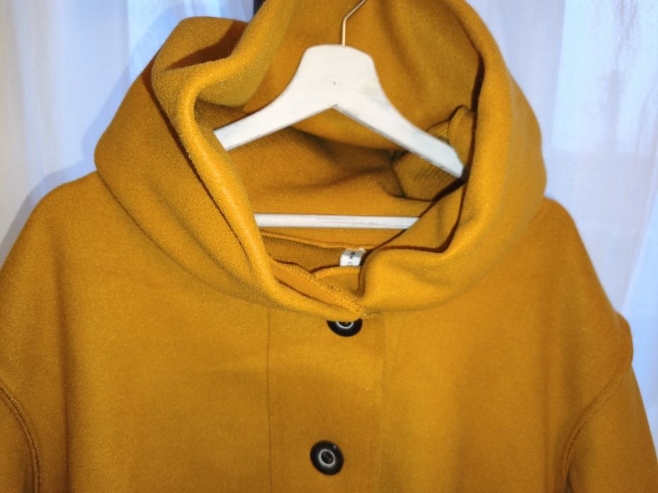 Ново Дамско палто в цвят горчица!