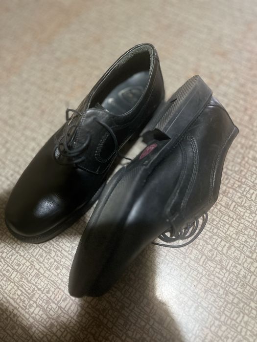 Мужские классические туфли