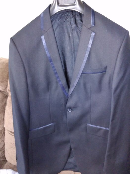 Продам муж.костюм