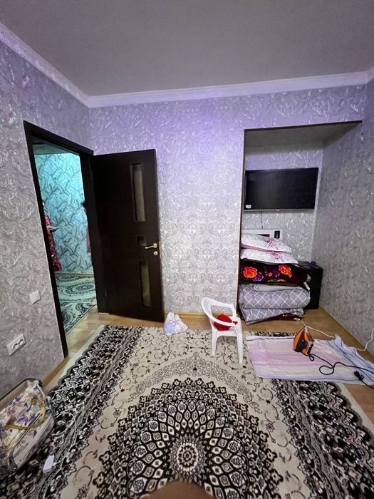 Qarshi shahrida sharoitlari zo'r 2 xonali uy sotiladi