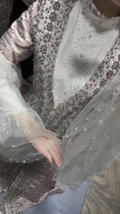 Sotiladi Nafis kelinlik libosi