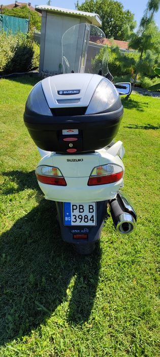 Продавам Сузуки Бъргман 650