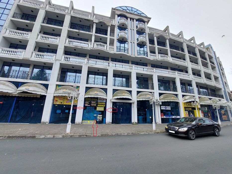 Продава се Магазин в к.к. Слънчев бряг - 35 кв.м за 1020 €/кв.м - Снимка #1