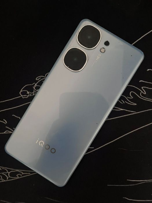 IPhone 8,Iqoo Neo9 обмен