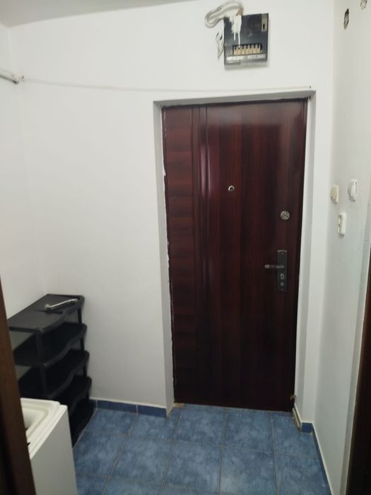 Închiriez Garsonieră TG-JIU