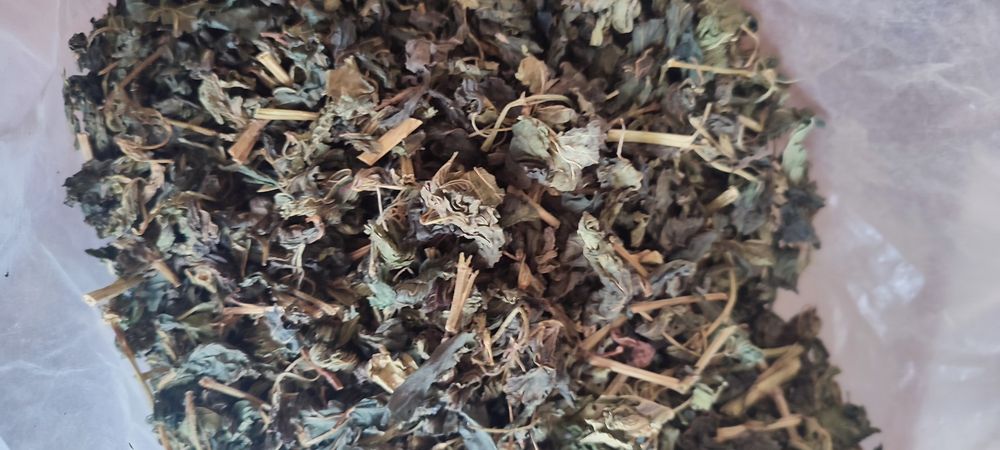 Корм для кроликов трава