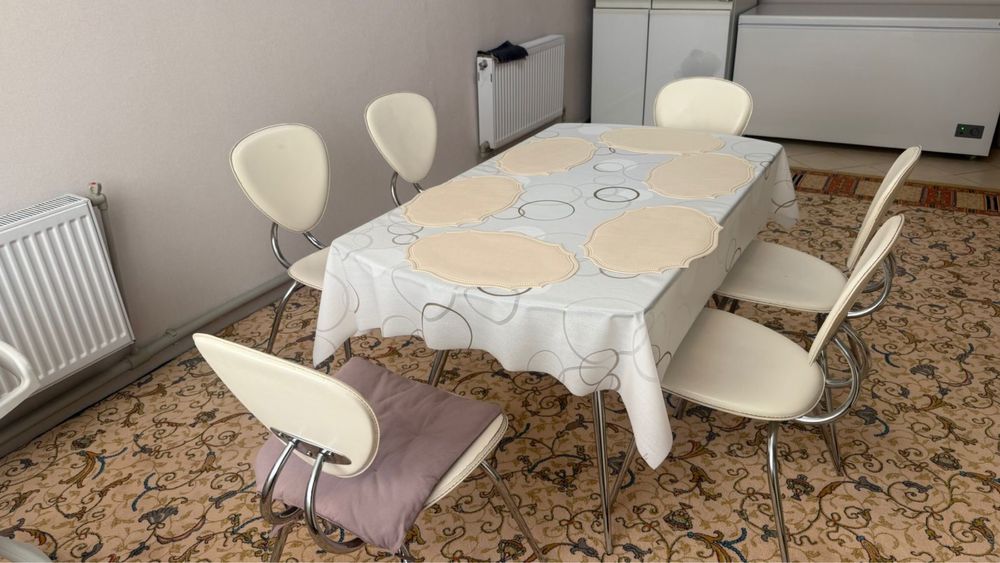 Стол орындыктар ас уиге сатылады