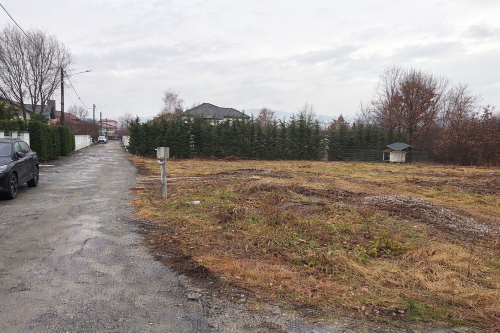 Teren 500mp, Lespezi zona Goranu