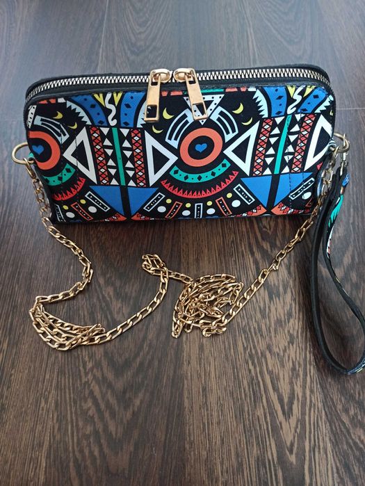 Нова дамска чанта