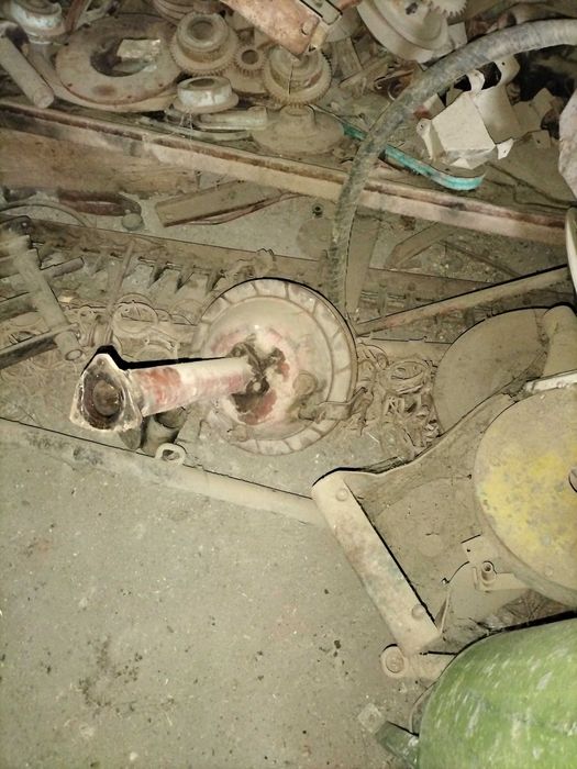 Cuzineti biela motor d-115 pentru u445 și multe piese