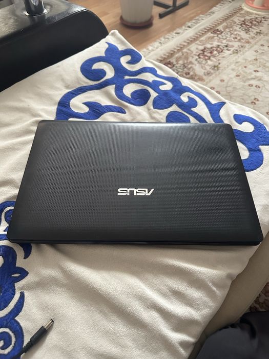 Ноутбук Asus x54c