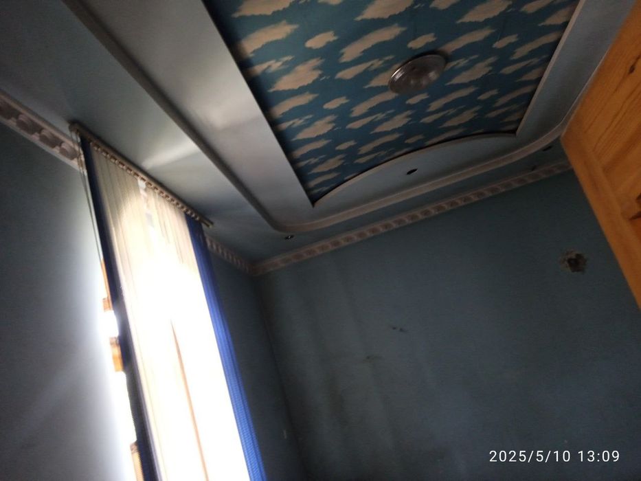 Уй жой сотилади 2 этажли