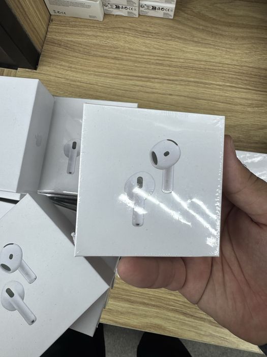 Aipods 2:2