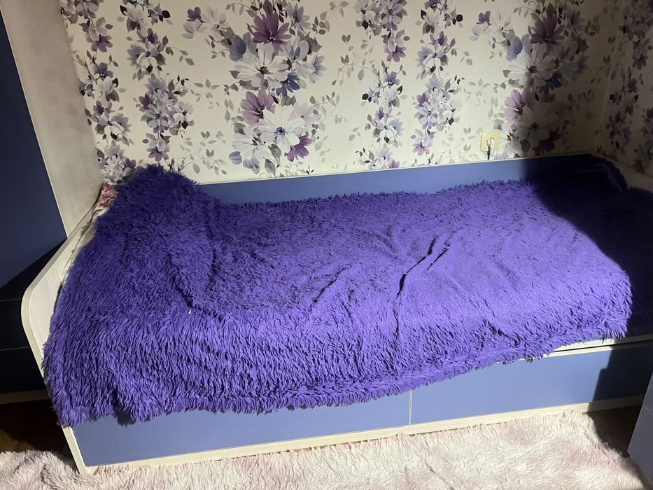 мебель в комнату