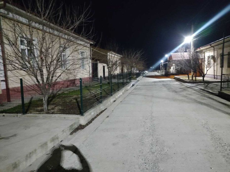 Ховли катедж сотилади 6 соток 5хонали